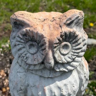 LOT 31: Concrete Owl Statue w/ Base