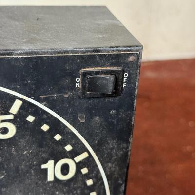 LOT 38B: Beseler Dichro 67S Enlarger