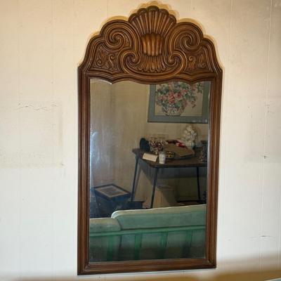 LOT 121B: Vintage Carved Wooden Frame Wall Mirror