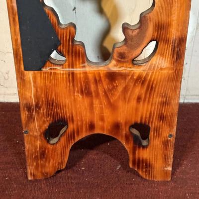 LOT 123B: Vintage Wooden Hanging Wall Clock