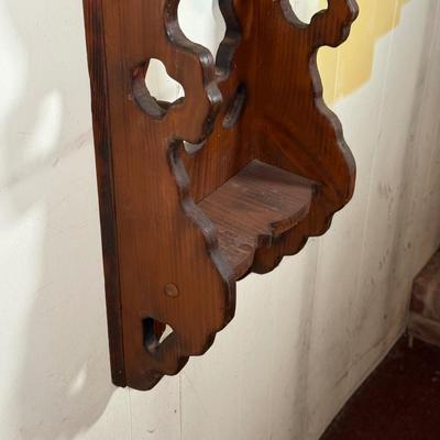 LOT 123B: Vintage Wooden Hanging Wall Clock