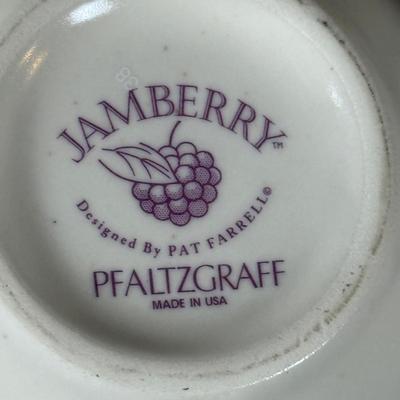 LOT 127B: Pfaltzgraff Jamberry Dinnerware Collection