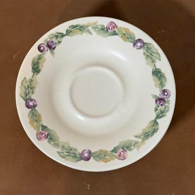 LOT 127B: Pfaltzgraff Jamberry Dinnerware Collection