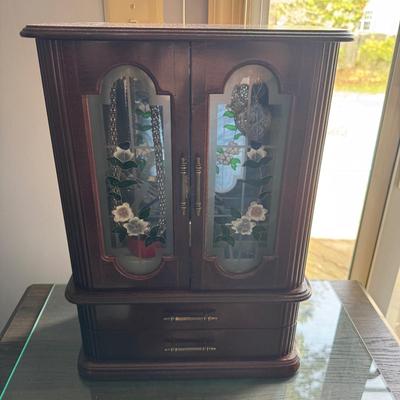 M8394 Stained Glass Doors Jeeelry Box with Costume Jewelry