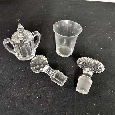 Miscellaneous Glass items