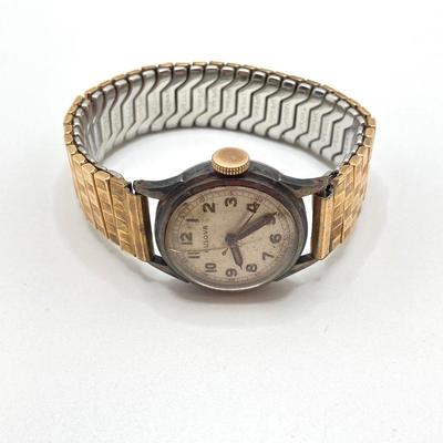 LOT 17: Collection of Watches - Swiss Bulova, Hamlin 360 Electra, Armitron and Sundial