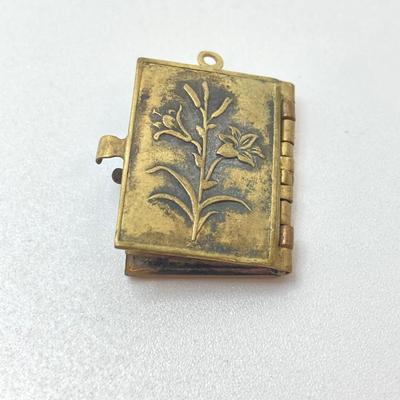 LOT 18: Large Collection of Religious Medals, Pins, Pendants and More