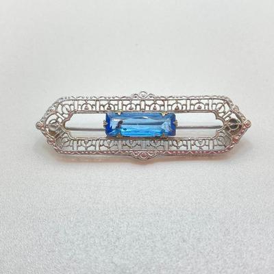 LOT 23: Vintage Brooch / Pin Collection