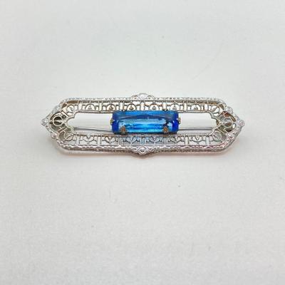LOT 23: Vintage Brooch / Pin Collection