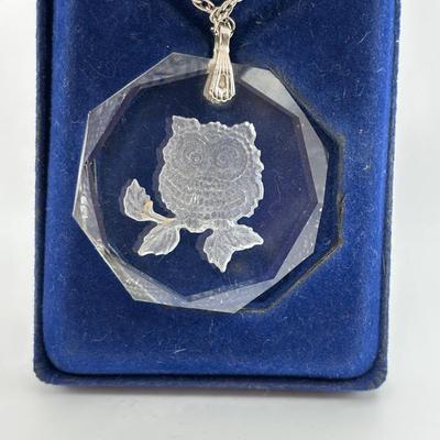 LOT 83: Vintage 20" Hallmark Glass Hand Carved Intaglio Owl Pendant Necklace in Original Box