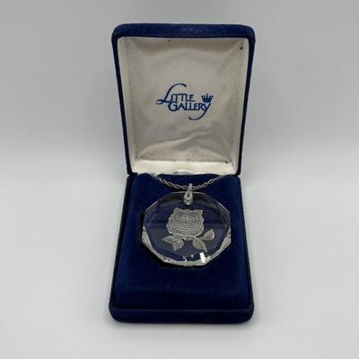 LOT 83: Vintage 20" Hallmark Glass Hand Carved Intaglio Owl Pendant Necklace in Original Box