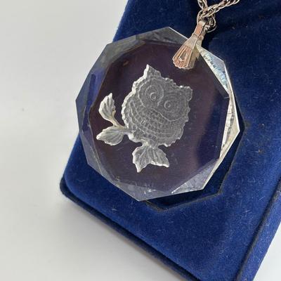 LOT 83: Vintage 20" Hallmark Glass Hand Carved Intaglio Owl Pendant Necklace in Original Box