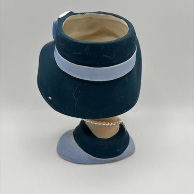 LOT 100: Vintage Napco Ware Lady Head Vase