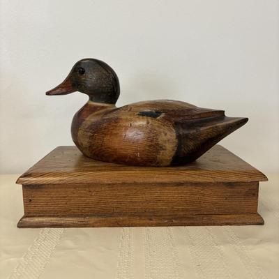 LOT 111: Wooden Duck Decoy Box, Mallards in Flight Avon Serving Tray and Leather Wrapped Vessel/Vase-Italy