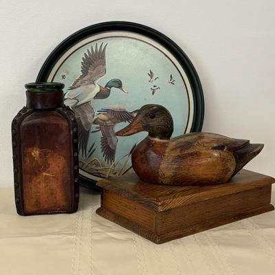 LOT 111: Wooden Duck Decoy Box, Mallards in Flight Avon Serving Tray and Leather Wrapped Vessel/Vase-Italy