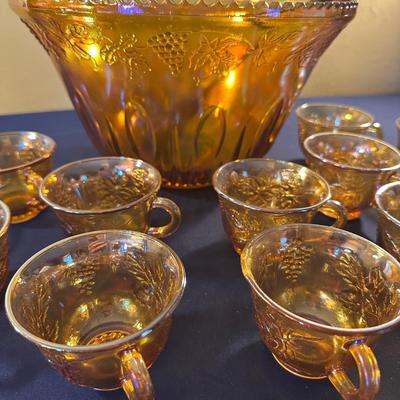 CARNIVAL GLASS PUNCHBOWL SET