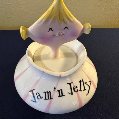 VINTAGE COLLECTIBLE LOT