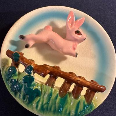 VINTAGE WALL POCKET, PLANTER LOT