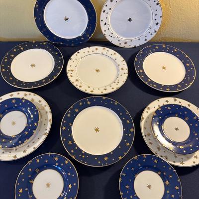 SAKURA GALAXY PLATE SET