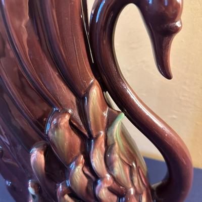 ROYAL HAEGAR VINTAGE SWAN VASE LOT