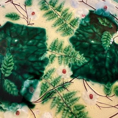 MAJOLICA LEAVES AND FLOWERS SERVING TRAY PLATTER