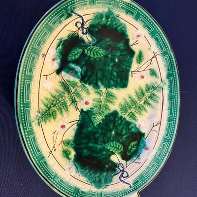 MAJOLICA LEAVES AND FLOWERS SERVING TRAY PLATTER