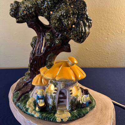 VINTAGE ELF MUSHROOM LAMP