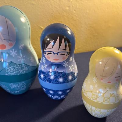 YURI ON ICE, LEFTON, MUSHROOM PURSE LOT