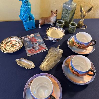 MISC COLECTIBLE DÉCOR LOT
