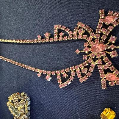 FUR & COSTUME JEWELRY LOT