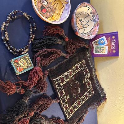 TAROT, POTTERY BOWLS, Antique Pakistan TRIBAL WEAVING
