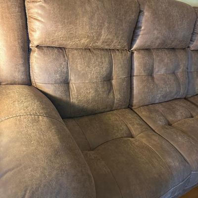 RECLINER SOFA