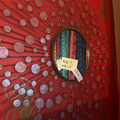DECORATIVE MIRROR