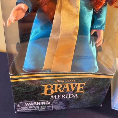 DISNEY MERIDA BRAVE DOLL, FROZEN COMPACT XIE LAN