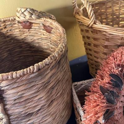 BASKET, WREATH LOT