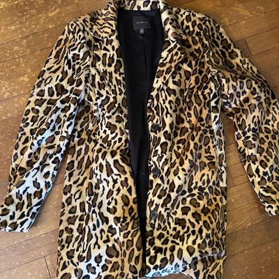 WOMENS FUR AND COAT LOT