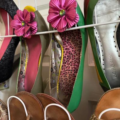 WOMENS SHOES, SCARVES