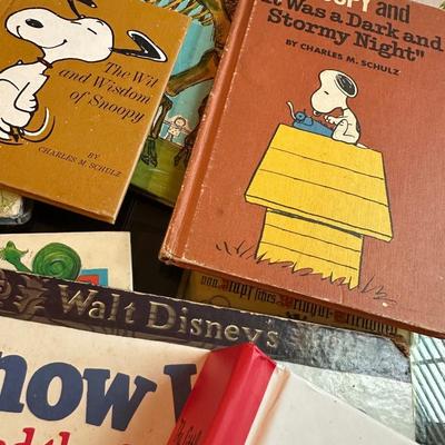 VINTAGE CHILDRENS BOOK LOT