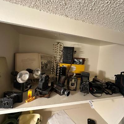 VINTAGE CAMERA LOT