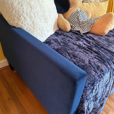 DAYBED NAVY VELVET