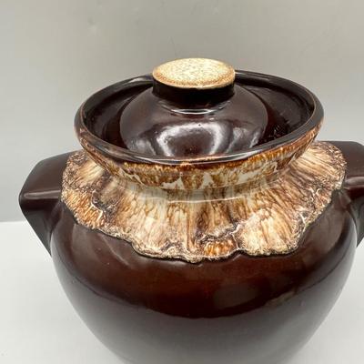Vintage Roseville Pottery Brown Drip Glaze Bean Crock Pot with Lid