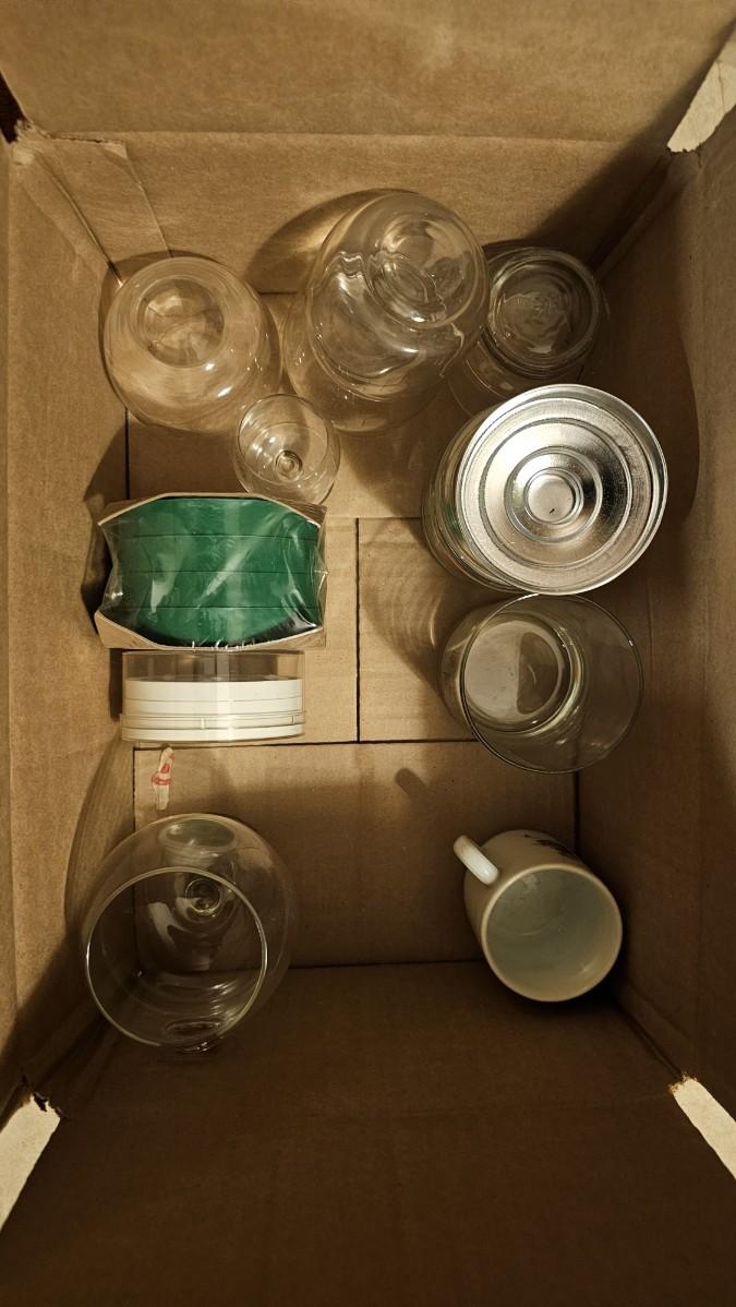 Random Glass Collection Random Glass ware | EstateSales.org