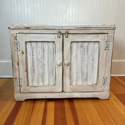 K491 Antique White Distressed Pine 2 Door Cabinet