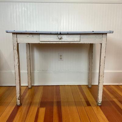 K492 Antique Agate Top Kitchen Table