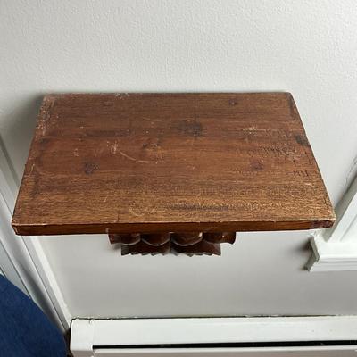 D497 Antique Victorian Carved Wall Shelf