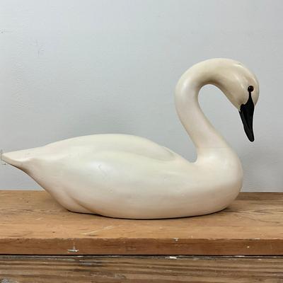 D504 White Swan Decoy