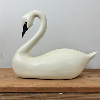 D505 White Swan Decoy