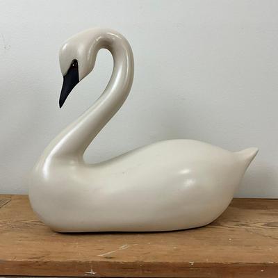 D511 Swan Decoy
