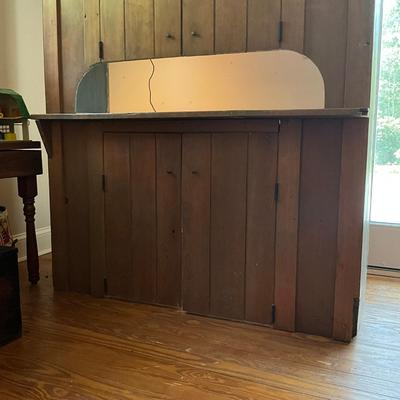 D514 Large Antique Four Door Cabinet