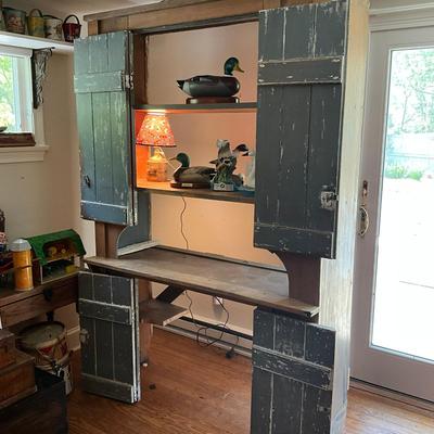 D514 Large Antique Four Door Cabinet